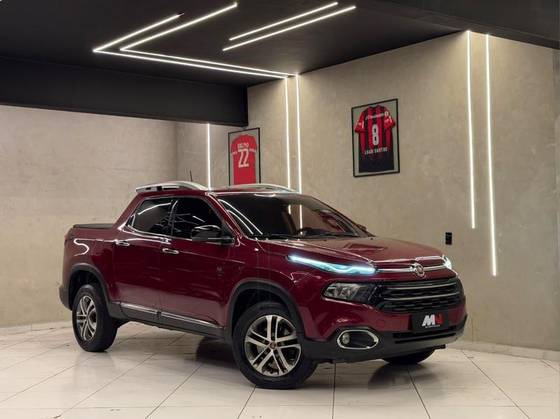 FIAT TORO 2.4 16V MULTIAIR FLEX VOLCANO AT9 FIAT TORO 2.4 16V MULTIAIR FLEX VOLCANO AT9